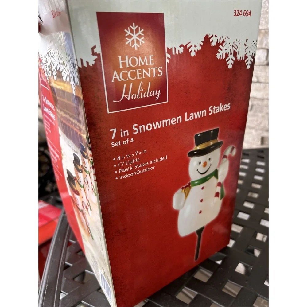 home accents holiday christmas 7 In Snowman‎ Lawn Stakes Set 4